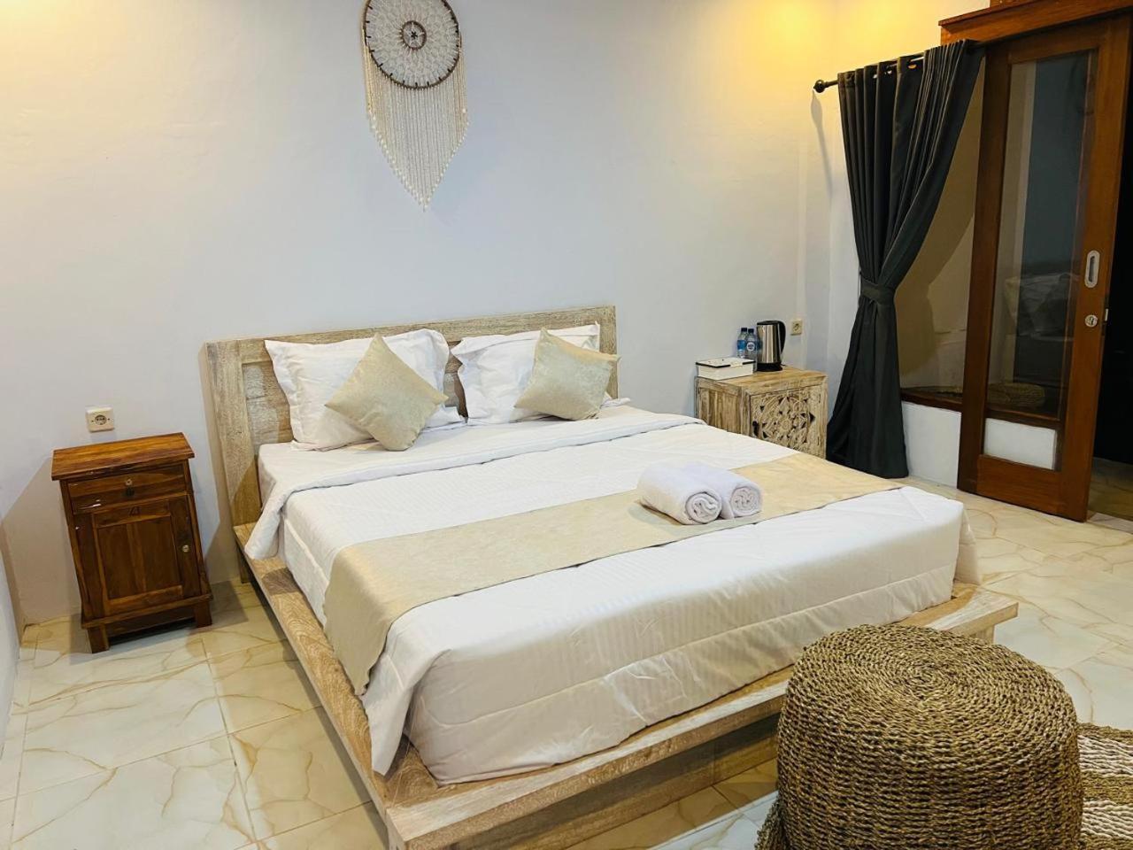 Hotel Bcb Bali à Kubupenlokan Extérieur photo